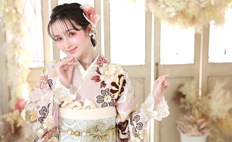 お持込み振袖での記念撮影イメージ写真